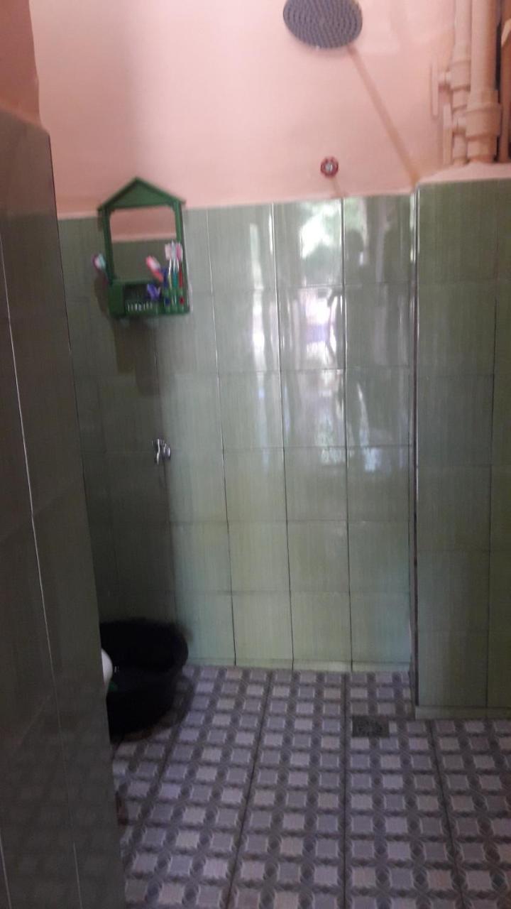 Penginapan Asidik Bira Exterior foto